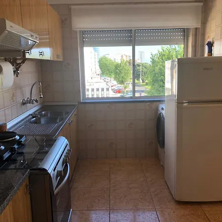 Casa Da Praia, Com Tres Quartos - Figueira Da Foz Апартаменты *